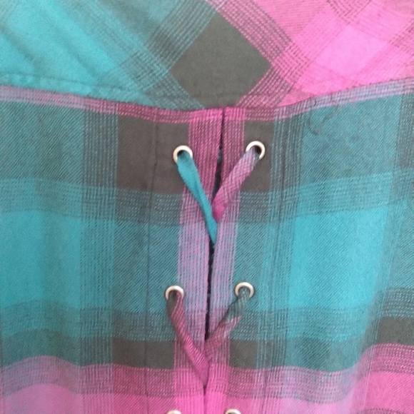 Anthropologie Cloth and Stone Pink and Teal Plaid Lace Up Back Top Size Small - Picture 9 of 13